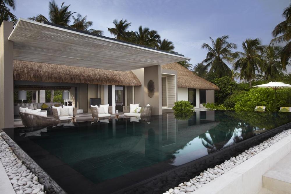 content/hotel/Cheval Blanc Randheli/Accommodation/One Bedroom Island Villa/ChevalBlanc-Acc-IslandVilla-09.jpg